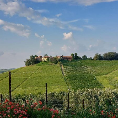 Tenuta Montanello B&B Castiglione Falletto Extérieur photo