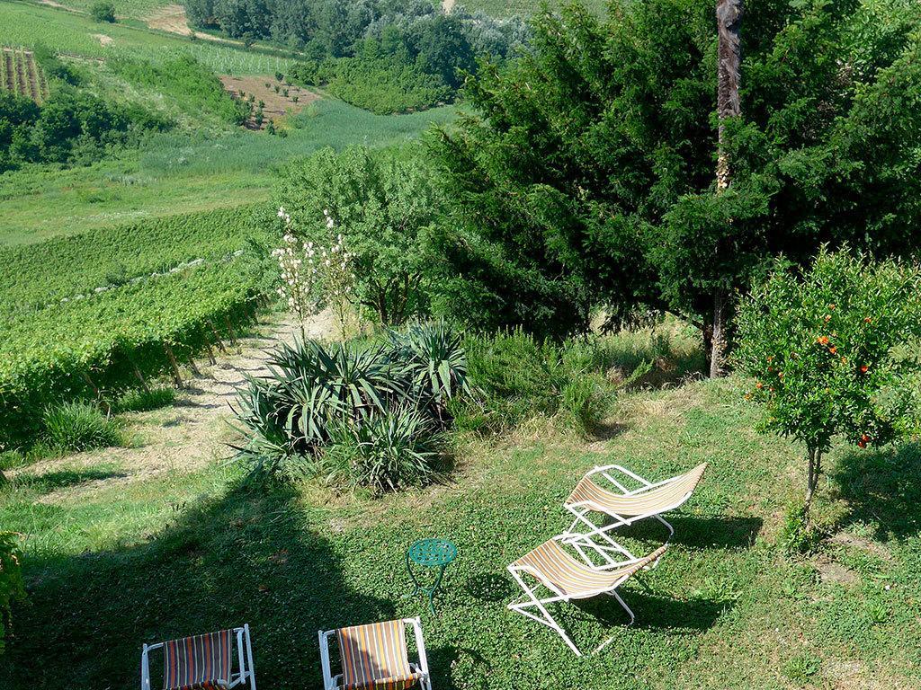 Tenuta Montanello B&B Castiglione Falletto Extérieur photo